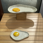 Egg catchall dish ON EYE