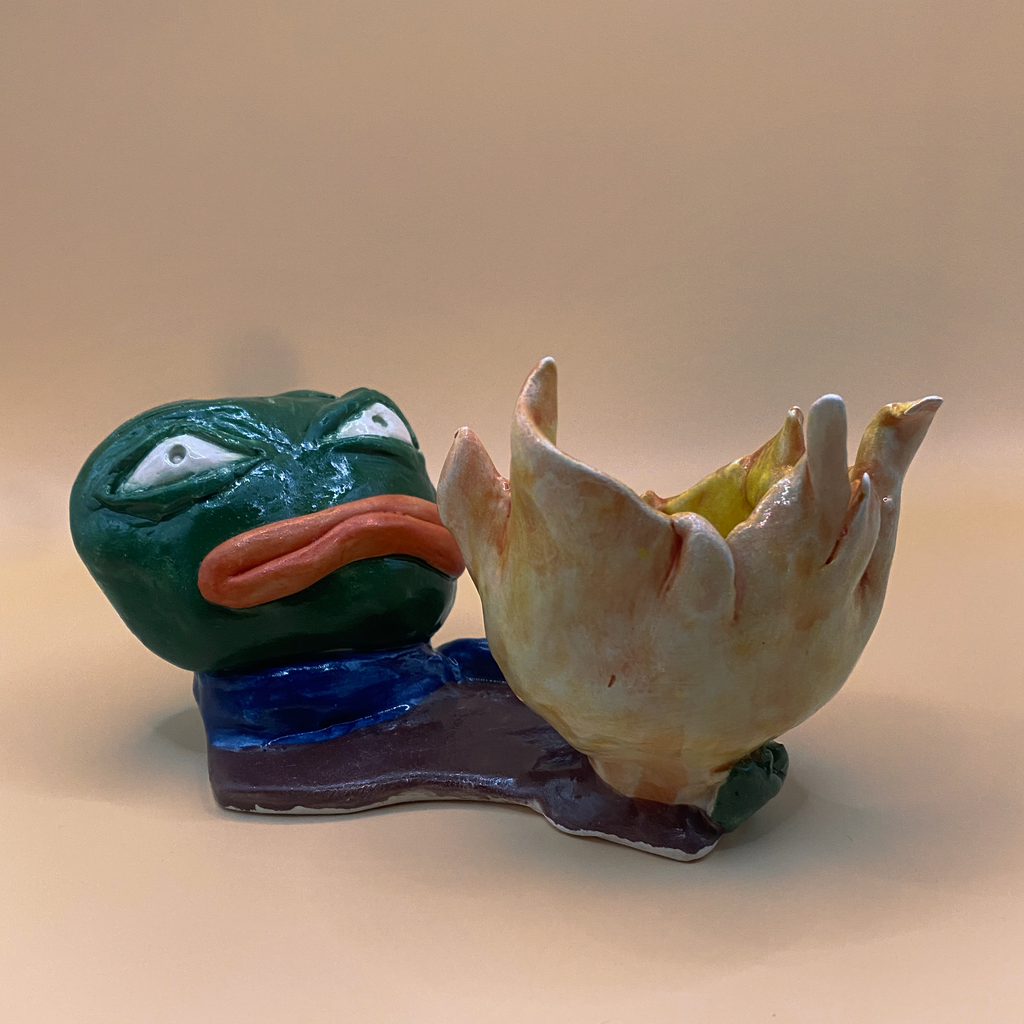 RIOT PEEPO figurine