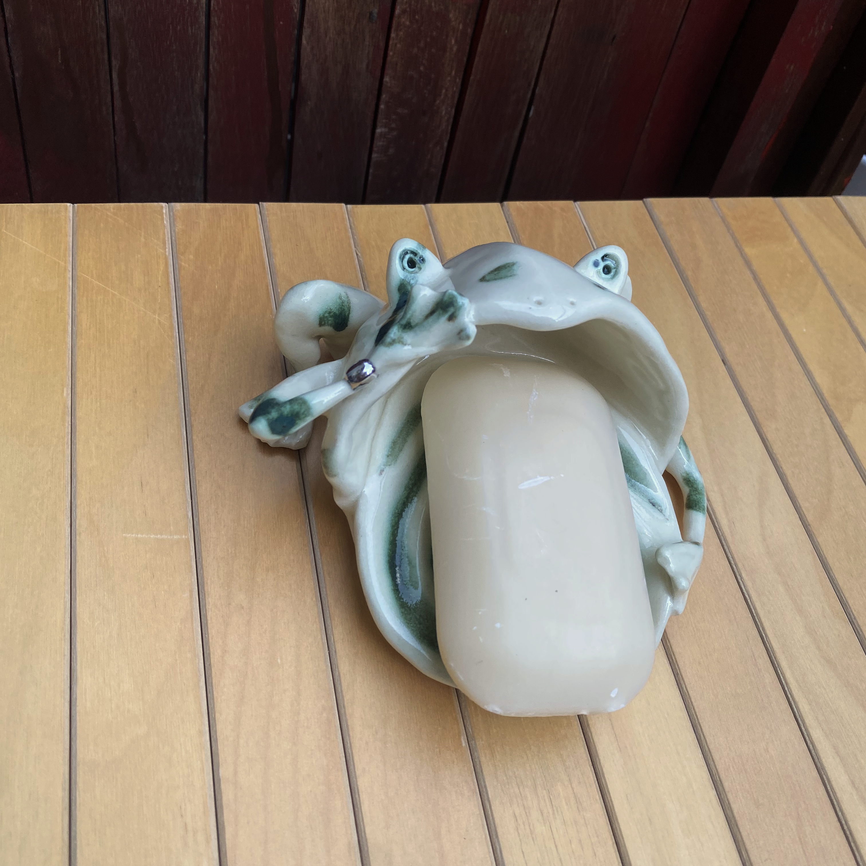 Frog catch-all dish MARBLE SPIRAL